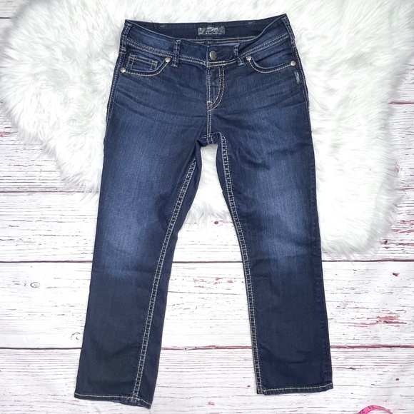 👖|•SILVER JEANS•| Suki Capri Jeans Size 30👖 - Picture 2 of 8